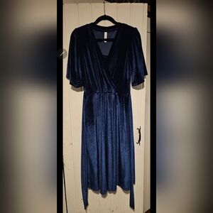 Latched Mama Velour Nursing Dress, Size Medium